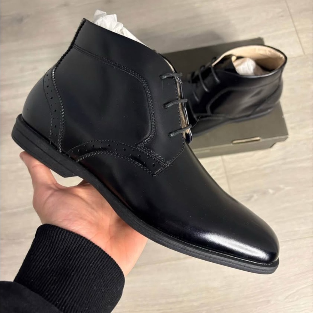 Black Dress Shoes *BRAND NEW WITH BOX*